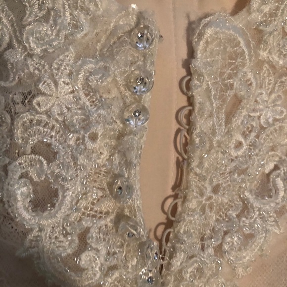 Rebecca Ingram for Maggie Sottero “Drew” - Picture 5 of 7